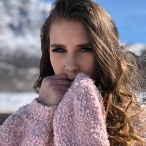 Meet your Posher, Carroll